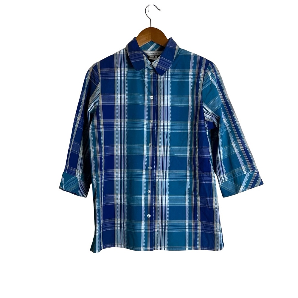 Allison Daley vintage plaid button down shirt. Size 8